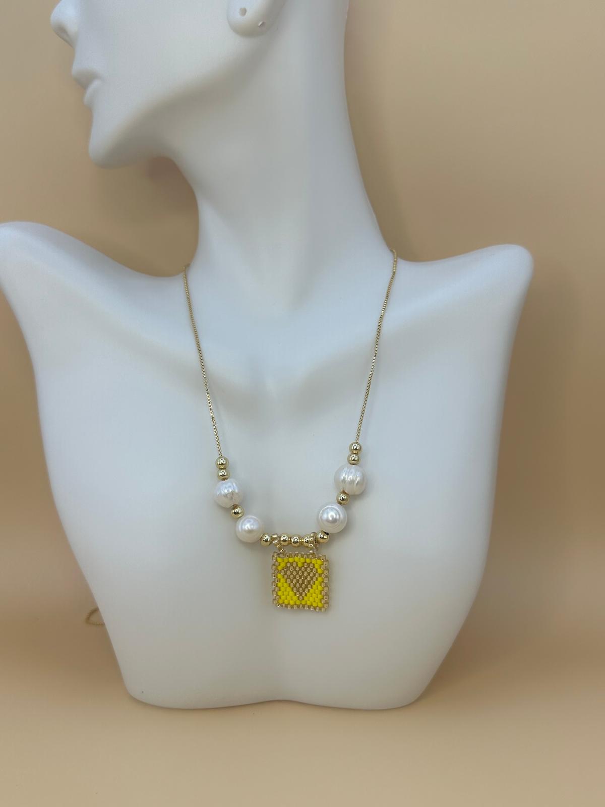 Cadena Acero inoxidable Corazon Amarillo Miyuki