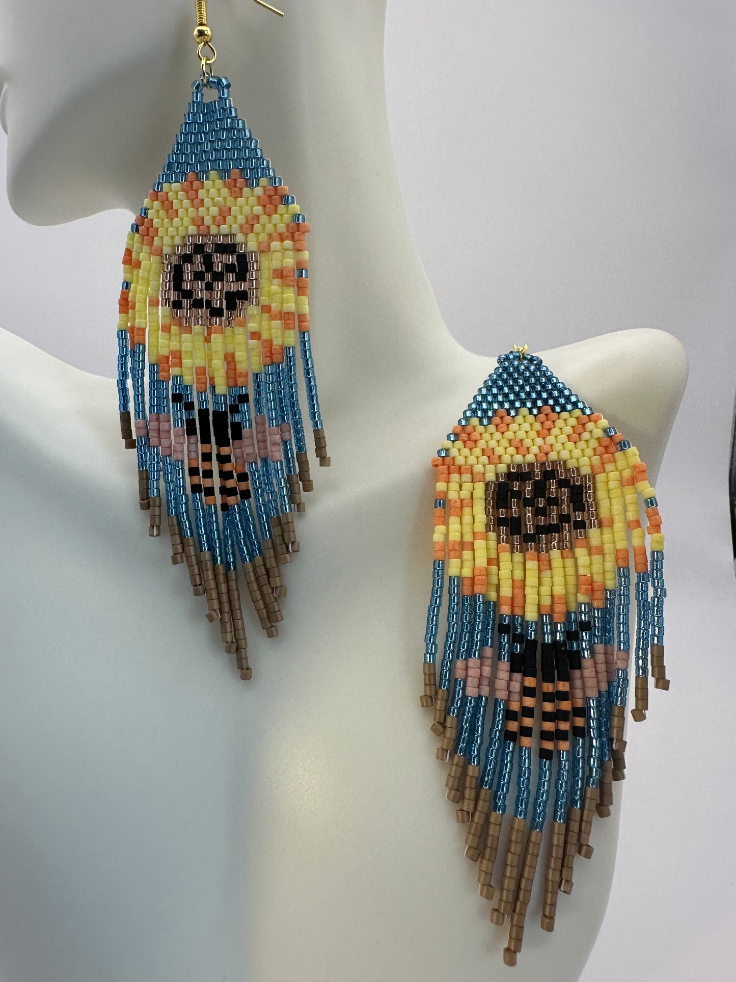 Aretes de girasol abeja