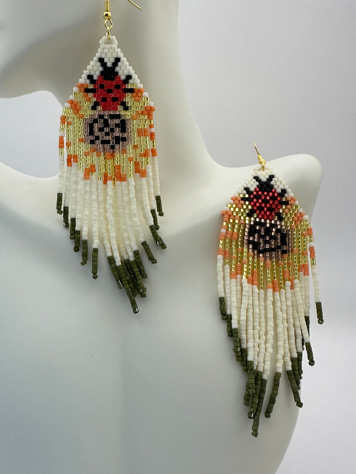 Aretes de girasol mariquita