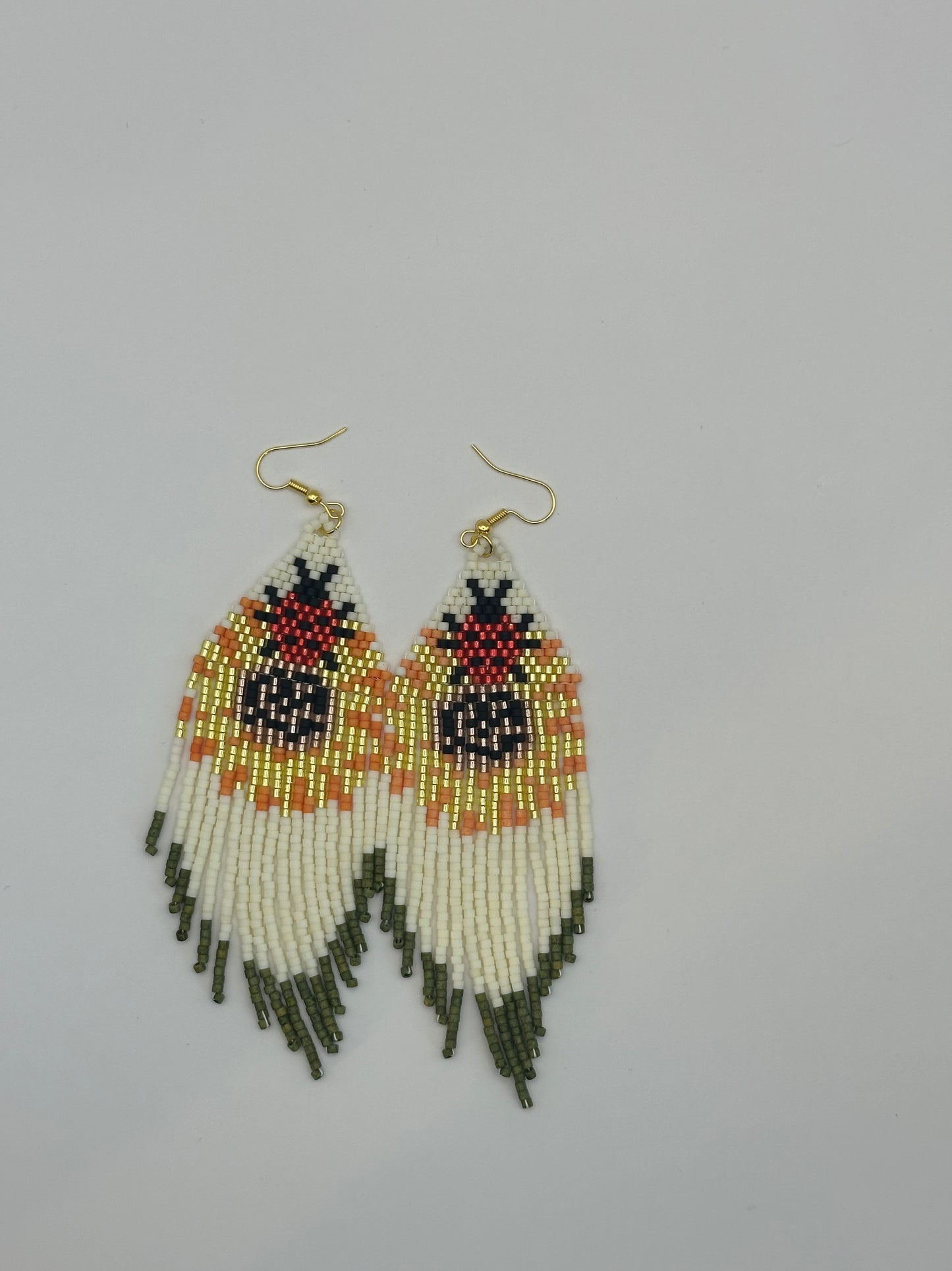 Aretes de girasol mariquita