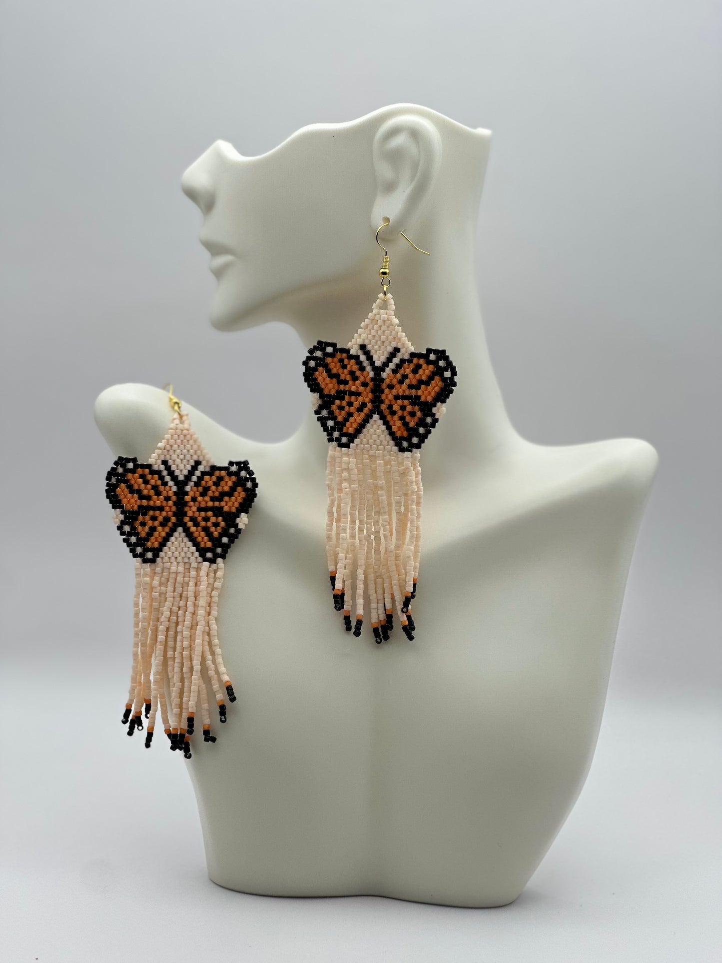 Aretes de mariposa