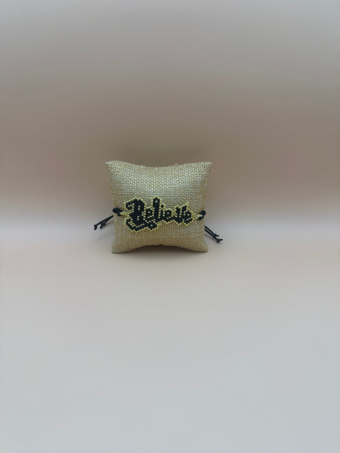 Pulsera belive miyuki